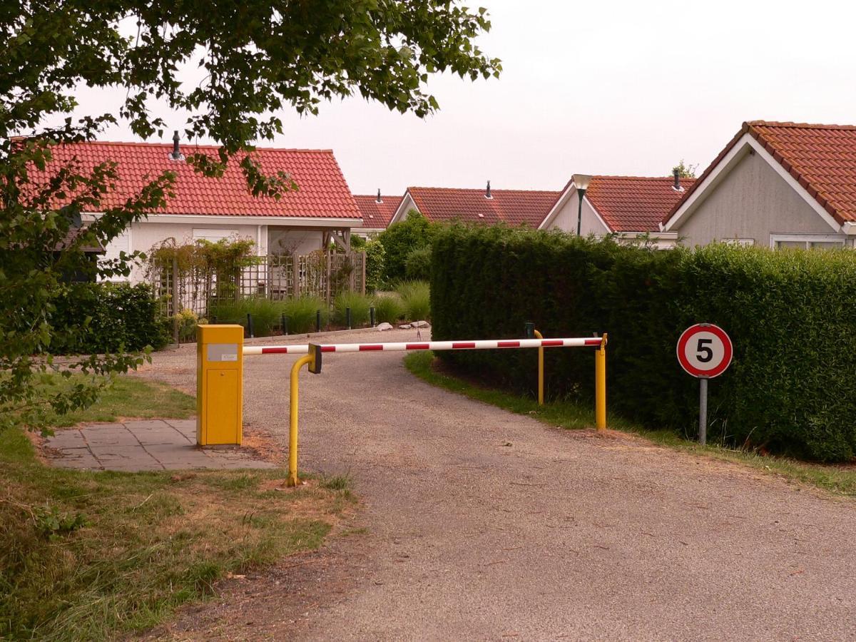 Vakantiehuis Noord-Beveland, Samen Met De Hond Colijnsplaat Exterior foto